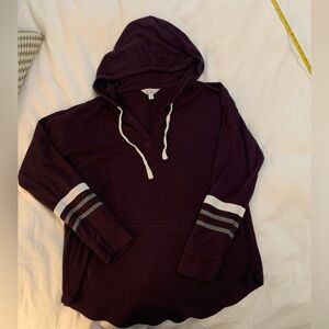Market & Spruce Hooded Sweater in Dark Purple with White Accents